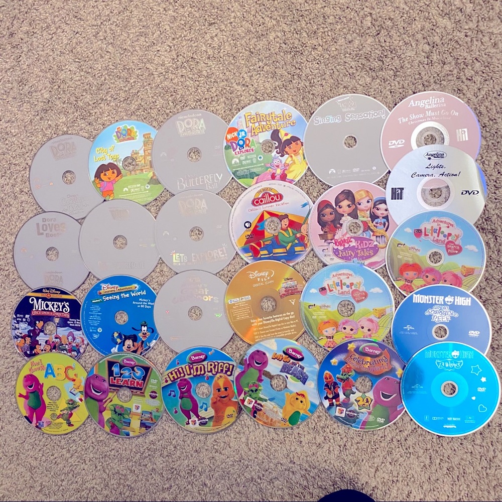 Children's DVD Lot Of 25